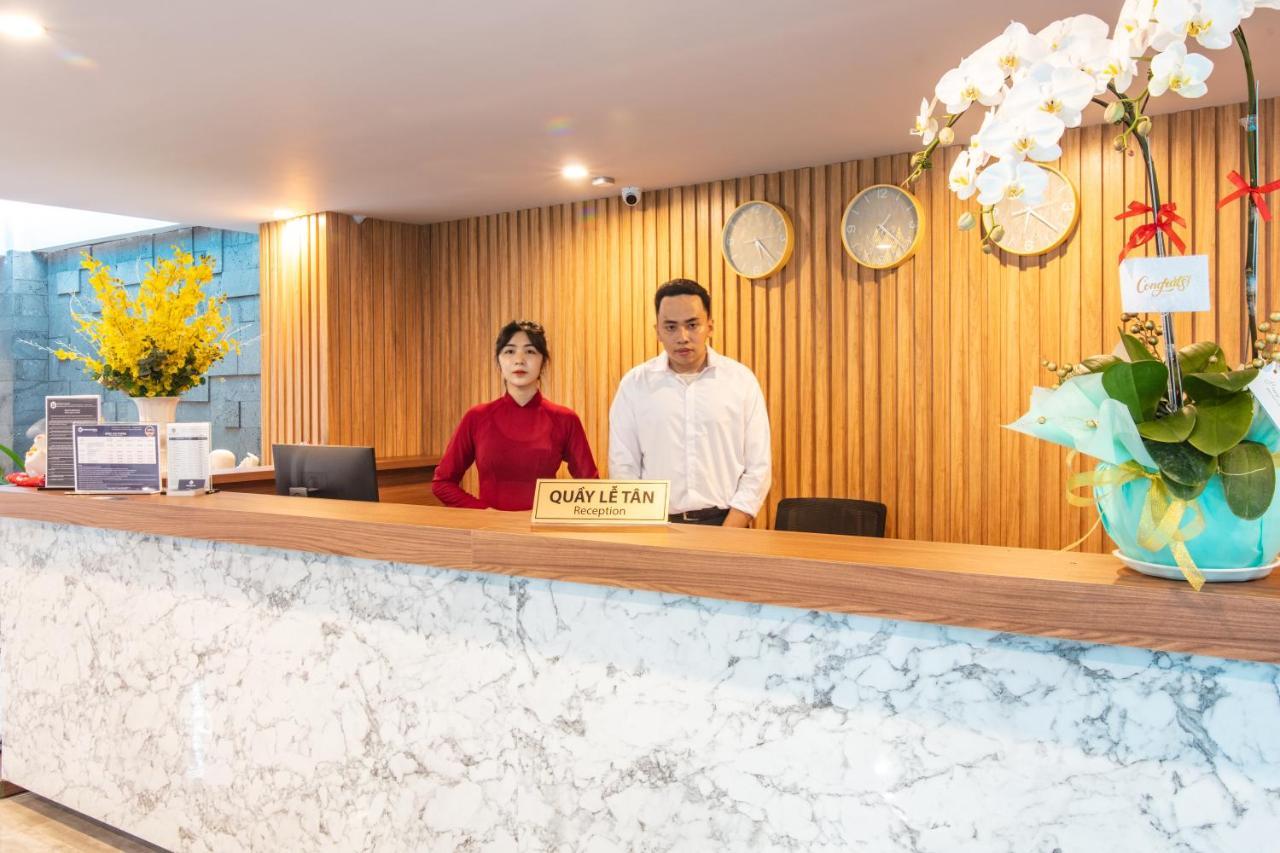 Grand Lee Hotel Ho Chi Minh-stad Buitenkant foto